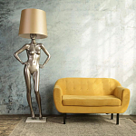 Лампа MANNEQUIN LAMP с абажуром руки на талии варинант исполнения - 6 | Loft Concept в Самаре