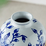 Ваза с бело-синей росписью и изображением цветов Blue & White Ornament варинант исполнения - 3 | Loft Concept в Самаре
