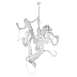 Люстра с тремя фигурами обезьян с лампочками в руках белого цвета Hanging Monkey варинант исполнения - 1 | Loft Concept в Самаре