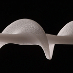 Люстра горизонтальная с волнистым белым плафоном Golden Swirl варинант исполнения - 7 | Loft Concept в Самаре