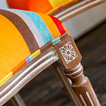 Стул бежевый в разноцветную полоску из натурального бука с изображением птиц и цветов Blooming Birds Colorful Stripes Chair варинант исполнения - 8 | Loft Concept в Самаре