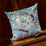 Подушка декоративная с изображением птиц в саду Chinoiserie Birds in a Tree Cushion варинант исполнения - 2 | Loft Concept в Самаре