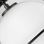 Потолочный светильник с плафоном в форме белого матового шара Hinkley варинант исполнения - 6 | Loft Concept в Самаре