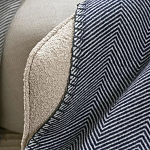 Плед из шерсти мериноса темно-синего цвета 130×180 см Indigo Waves варинант исполнения - 4 | Loft Concept в Самаре