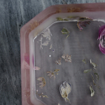 Шкатулка из эпоксидной смолы с цветами розовая Epoxy Resin Square Box Pink варинант исполнения - 7 | Loft Concept в Самаре