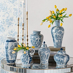 Ваза с крышкой и голубым цветочным рисунком на белом фоне Blue & White Ornament варинант исполнения - 7 | Loft Concept в Самаре