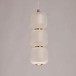 Подвесной светильник с 3-мя округлыми матовыми плафонами из белого стекла Golden Swirl варинант исполнения - 4 | Loft Concept в Самаре