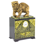 Часы настольные с декором в виде медведя и выдвижным ящиком из натурального камня Змеевик Bear Stone Clock варинант исполнения - 2 | Loft Concept в Самаре