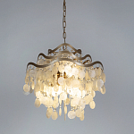 Люстра подвесная с белыми перламутровыми подвесками и изогнутыми золотистыми элементами Диаметр 50 см SHELL Chandelier варинант исполнения - 2 | Loft Concept в Самаре